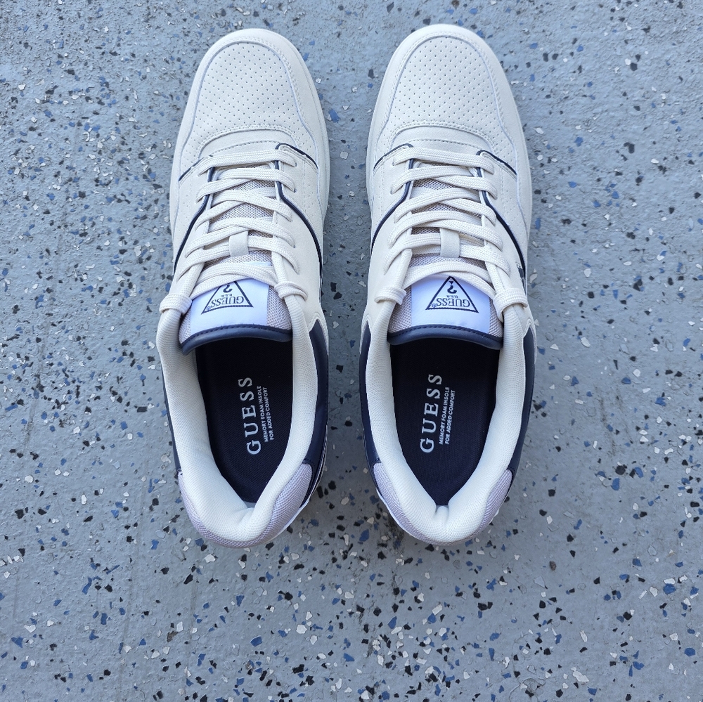 GUESS Men's Narsi Sneaker